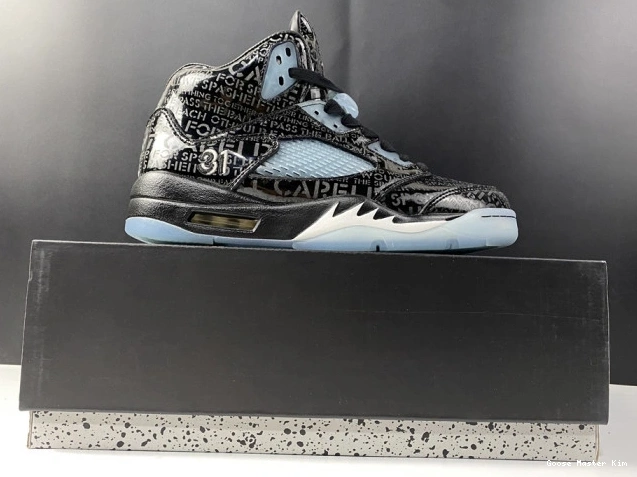 633068-010 AIR Jordan Retro 5 Doernbecher 0530